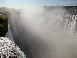 pohled z vyhl&iacute;dkov&eacute; plo&scaron;iny do �&aacute;blova ch�t&aacute;nu