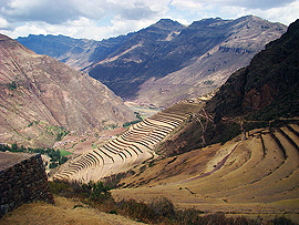 slavn&eacute; terasy v Pisacu